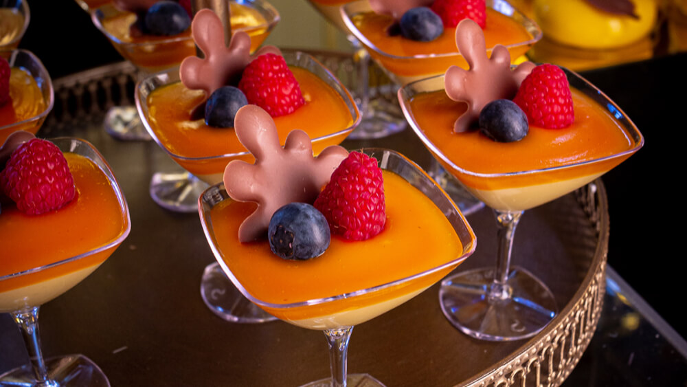 Słodki Bufet z Cukierni Sowa na wigilię firmową – dlaczego warto?