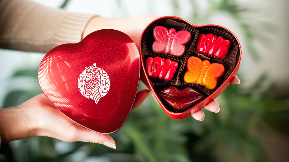 Praliny na prezent: jak elegancko zapakować słodycze?