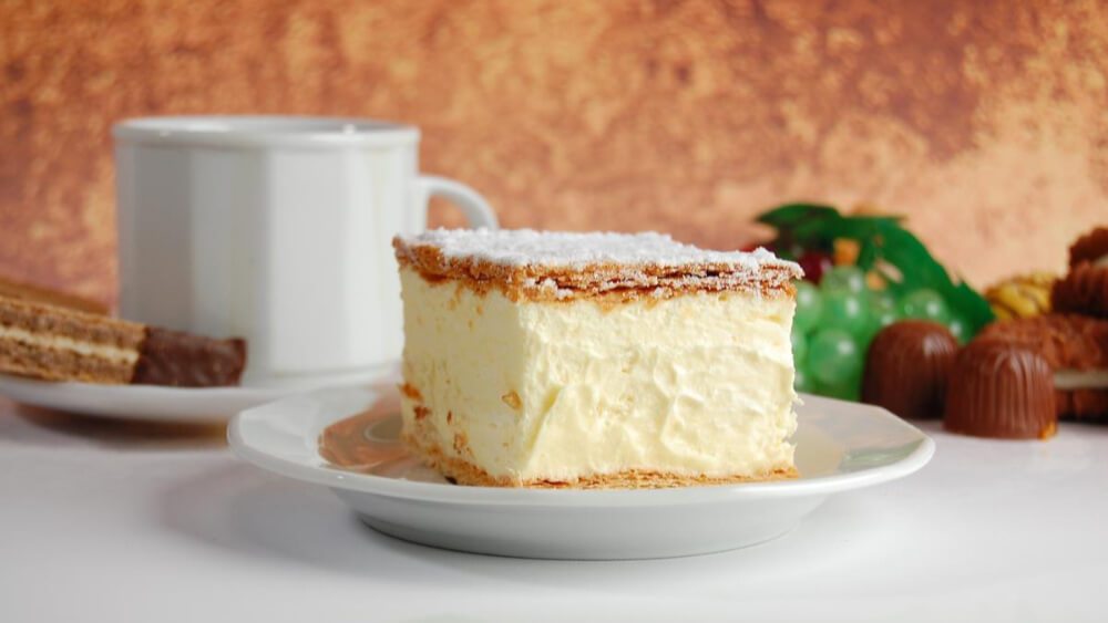 Napoleonka: historia, składniki, przepis