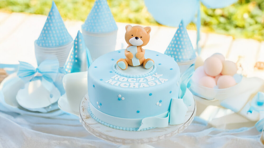 Najlepsze smaki tortów na roczek: przewodnik dla rodziców