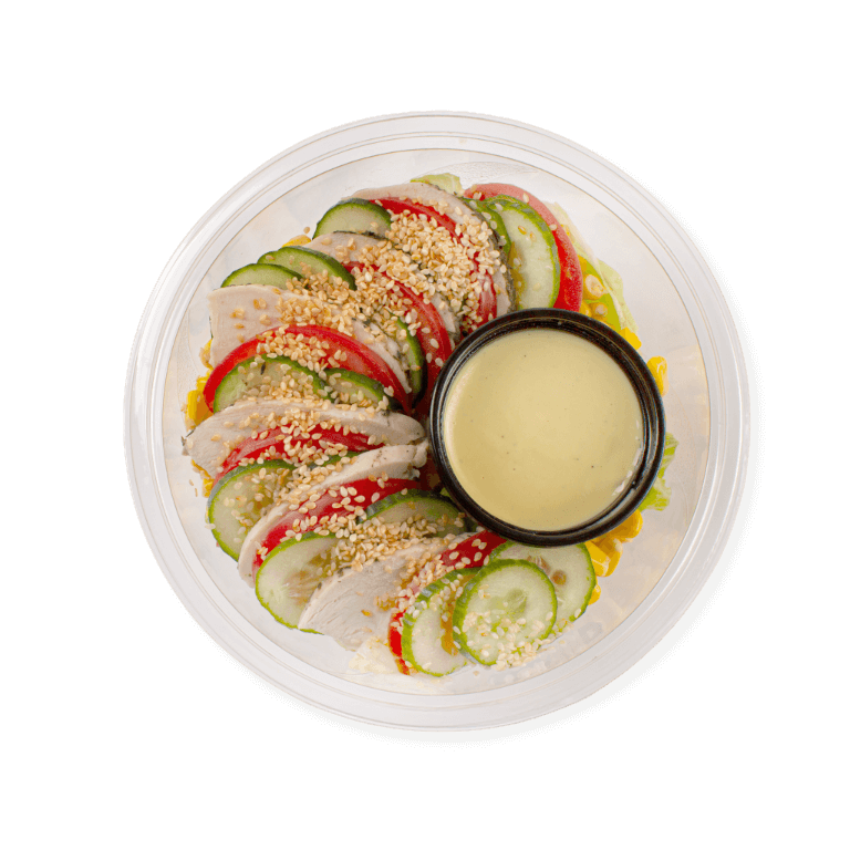 Sałatka z soczystym filetem kurczaka i świeżymi warzywami w charakterystycznym stylu Sowa Bistro. Pełna białka i smaku – idealna opcja na lunchowy zastrzyk energii.