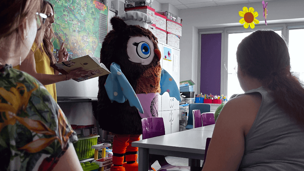 Sowa Felisia czyta małym pacjentom - Zdjęcie 5