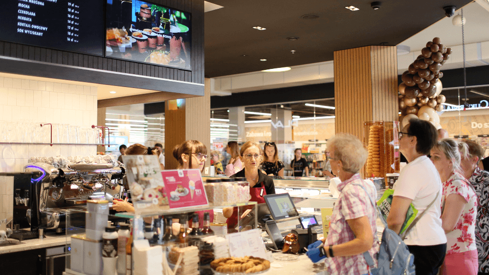 Słodkie otwarcie w Bydgoszczy po remodelingu - Zdjęcie 1